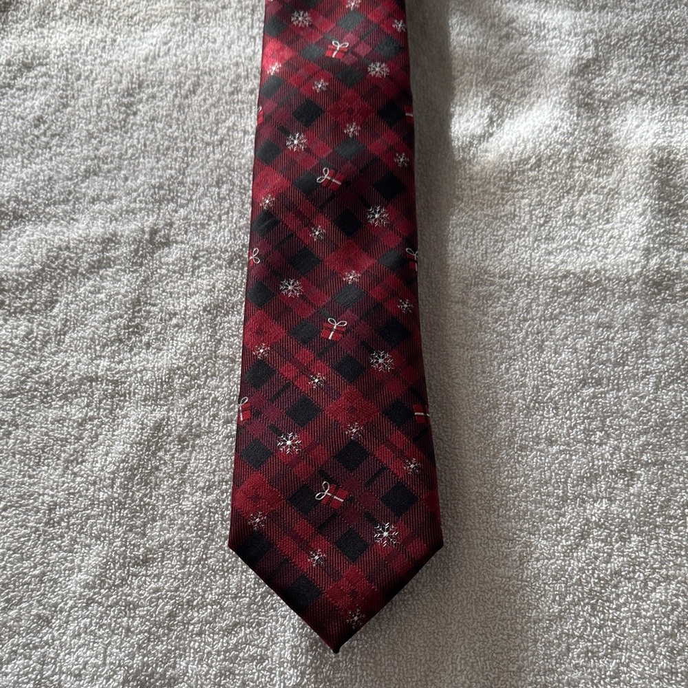 Christmas Red and Black Plaid Tie